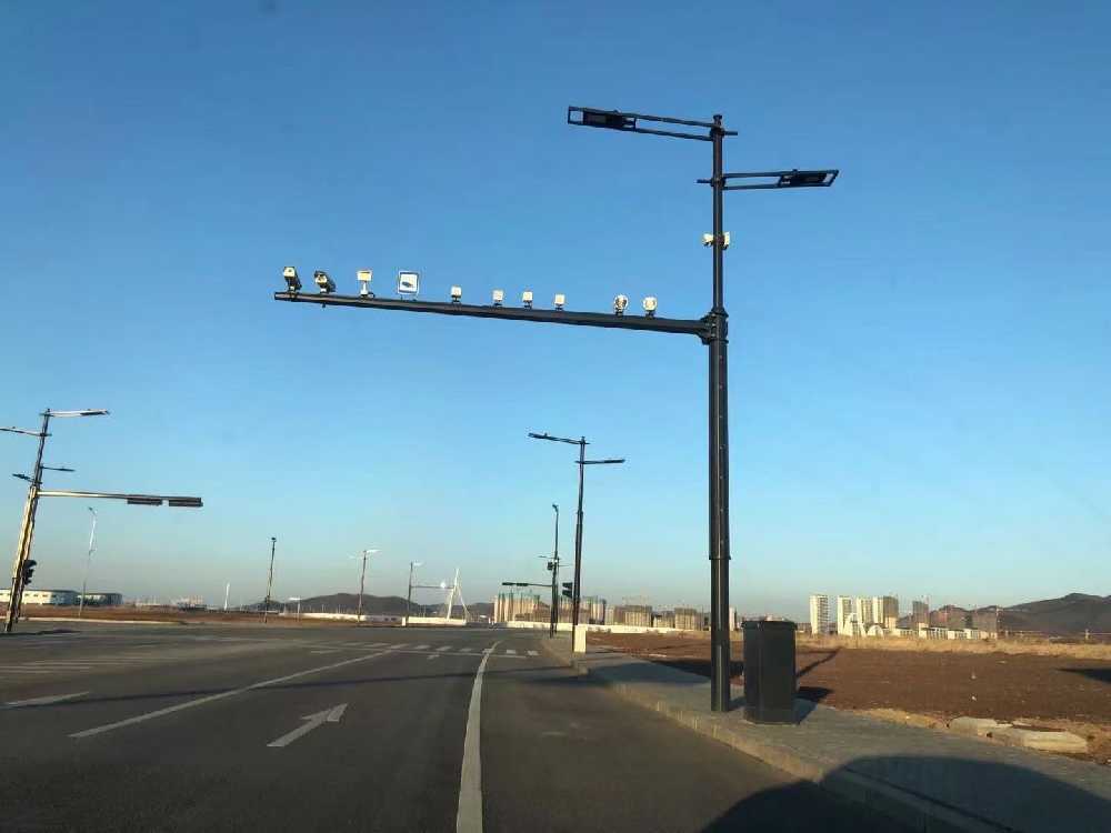 华亭市黑龙江佳木斯综合路灯杆项目