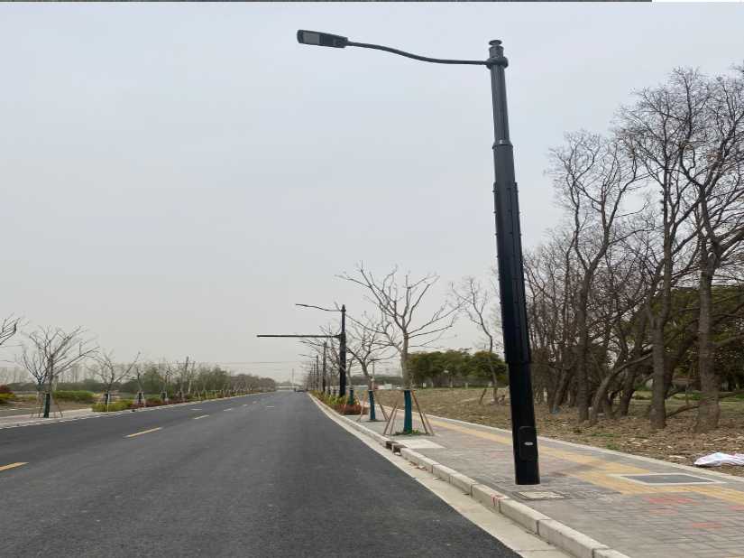 华亭市上海综合杆 太阳能路灯工程